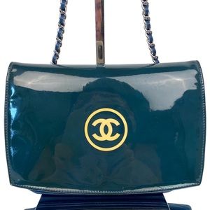 CHANEL CC PATENT LEATHER WALLET ON A CHAIN BLUE